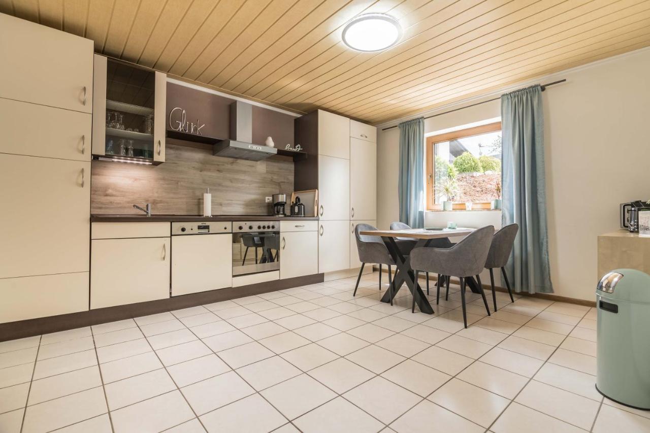 Haus Baerbel Apartment Geisfeld  Exterior foto